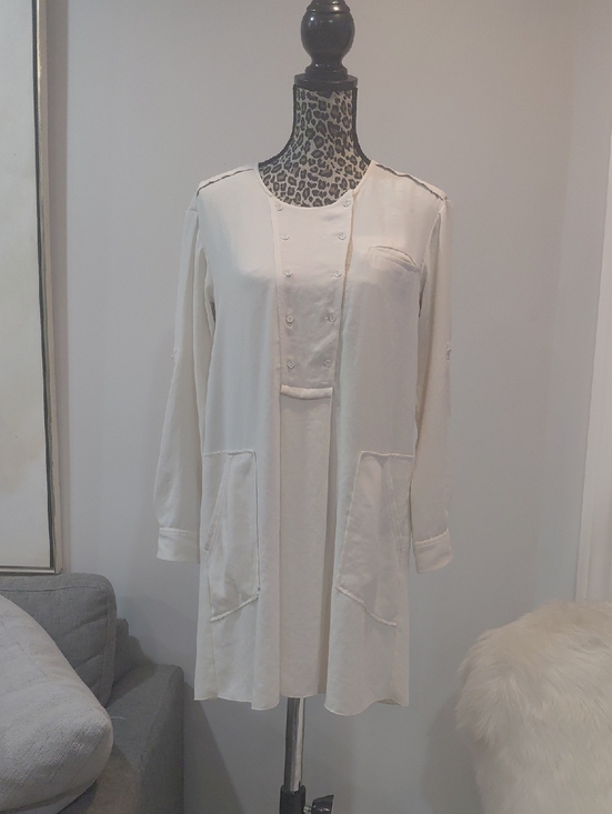 Wilfred Dresses & Skirts - Wilfred Cream Top with Leopard Print Trim